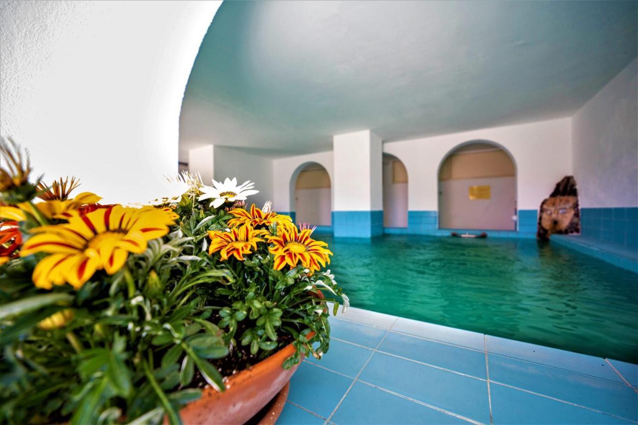 Hotel La Mandorla 3*