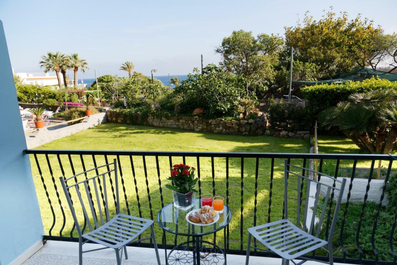 La Mandorla Hotel 3*
