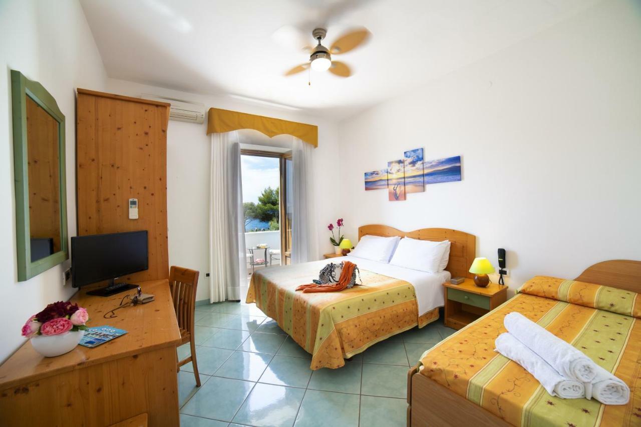 La Mandorla Hotel