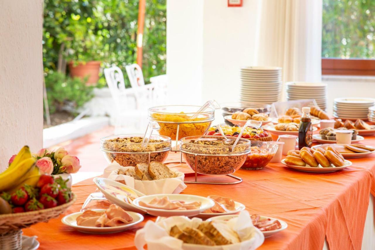 La Mandorla Hotel 3*